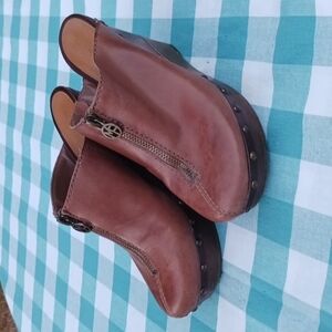 Marc Fisher Leather Zippered Clogs